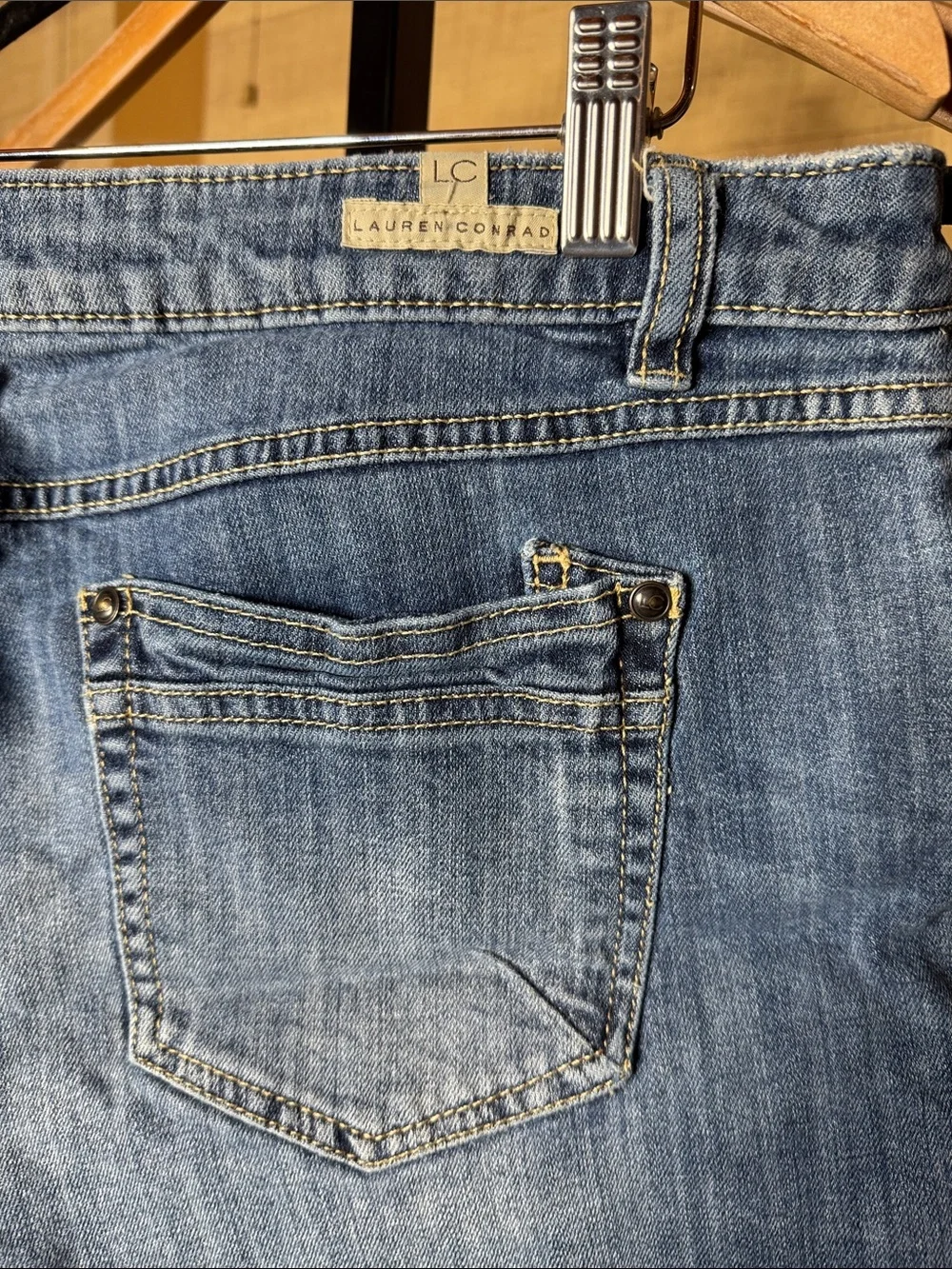 LC Lauren Conrad Roll Cuff Denim Shorts Distressed Size 16 EUC